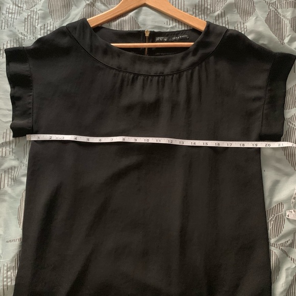 Zara Basics: Black Dress w/ Gold Back Zipper - Picture 12 of 13